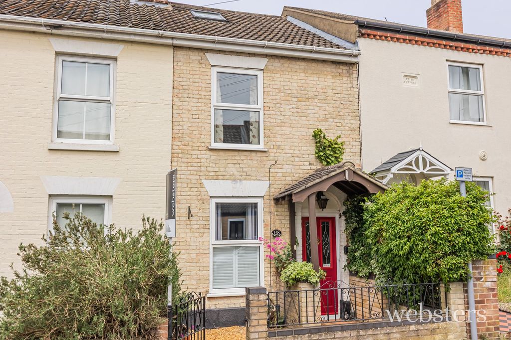 Property photo 1 of 13