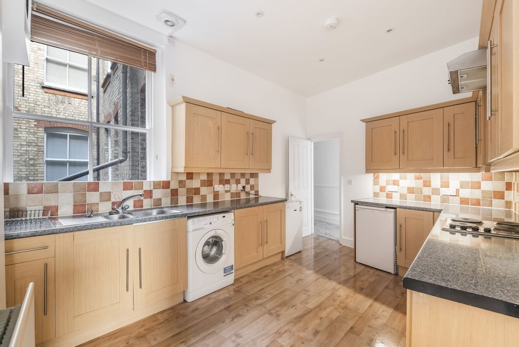 Property photo 2 of 7 643528 (3)