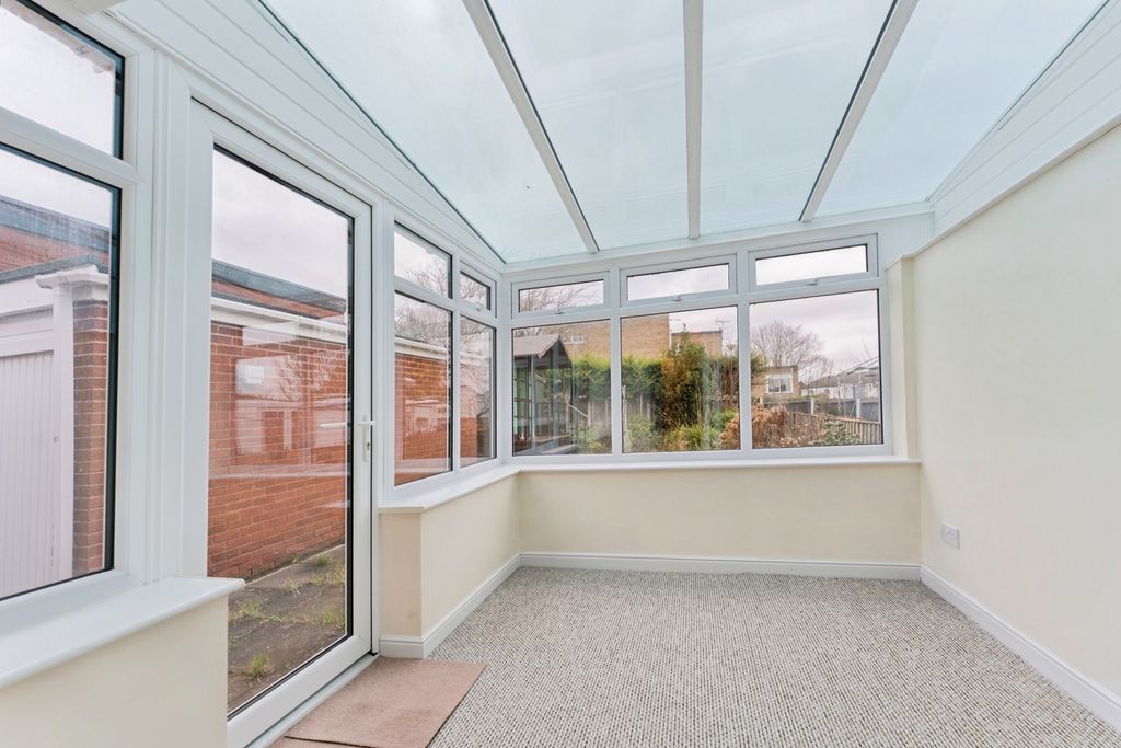 Property photo 3 of 17 Pbox-Img.Jpg