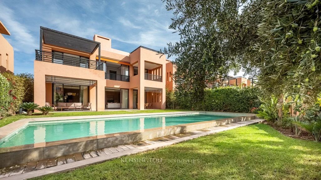 Property photo 1 of 26