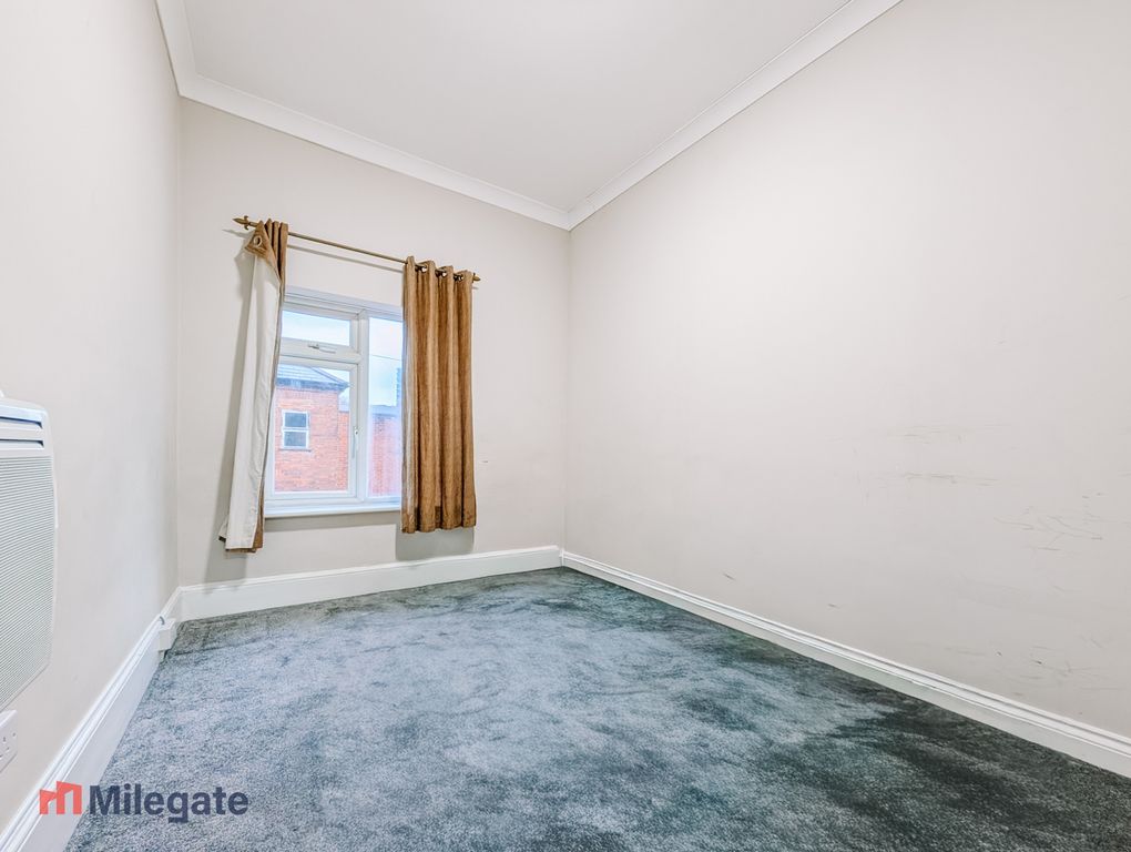 Property photo 2 of 7 Photo 2