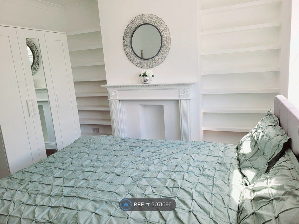 Property photo 3 of 6