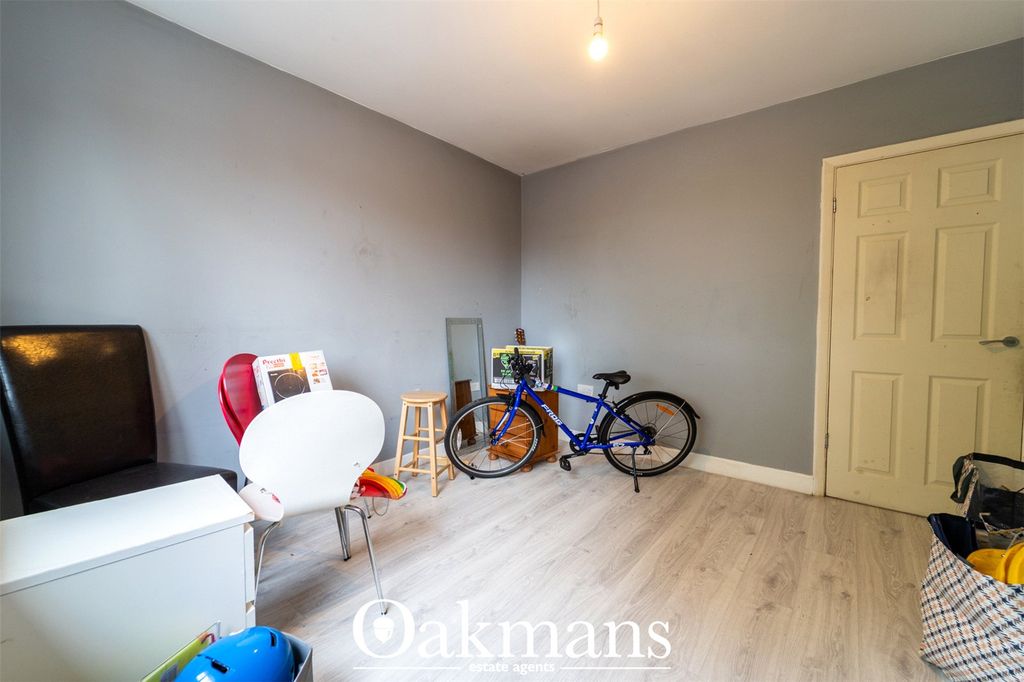 Property photo 2 of 16 Picture No. 03