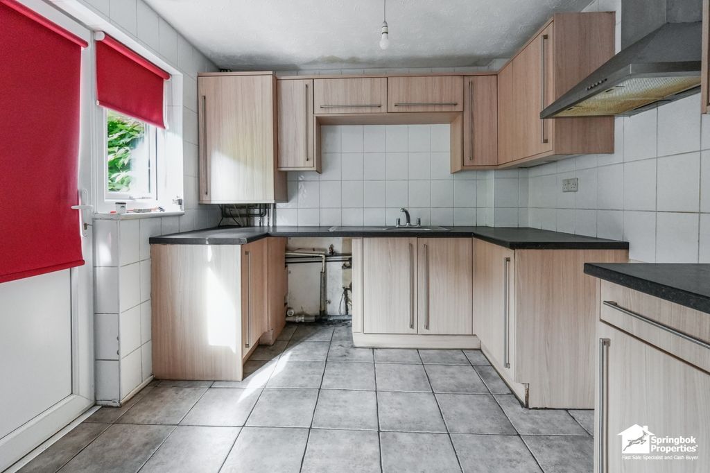 Property photo 3 of 10 Image 3