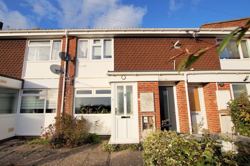 Property photo 1 of 11 Front