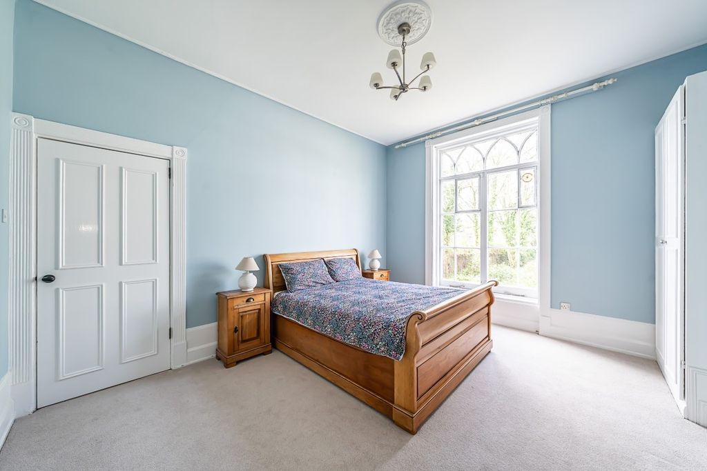 Property photo 2 of 13 13