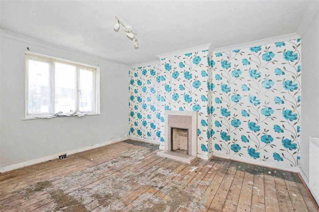 Property photo 3 of 5