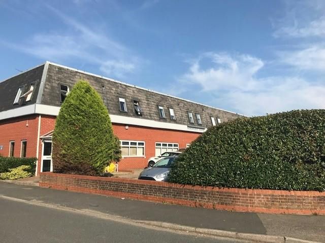 Property photo 3 of 5 Sandhurst Front 1 002.Jpg