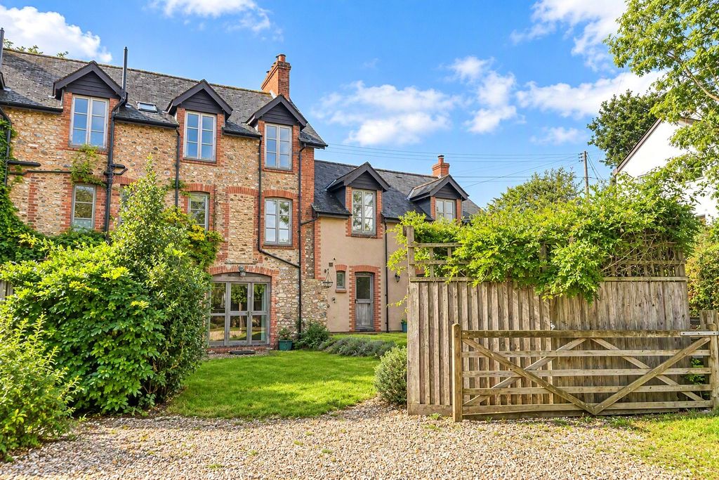 Property photo 1 of 25 Picture No. 27