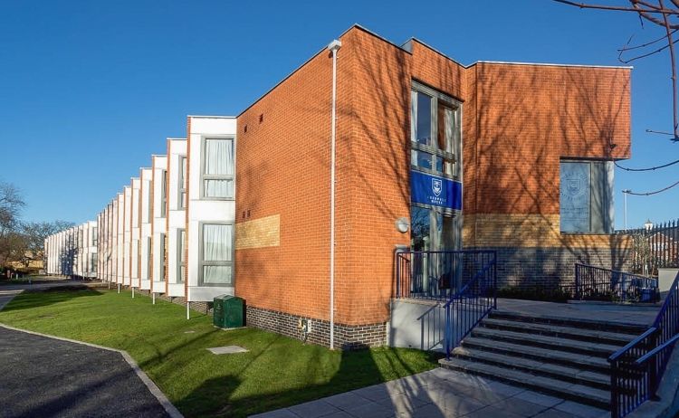 Property photo 1 of 9 Front