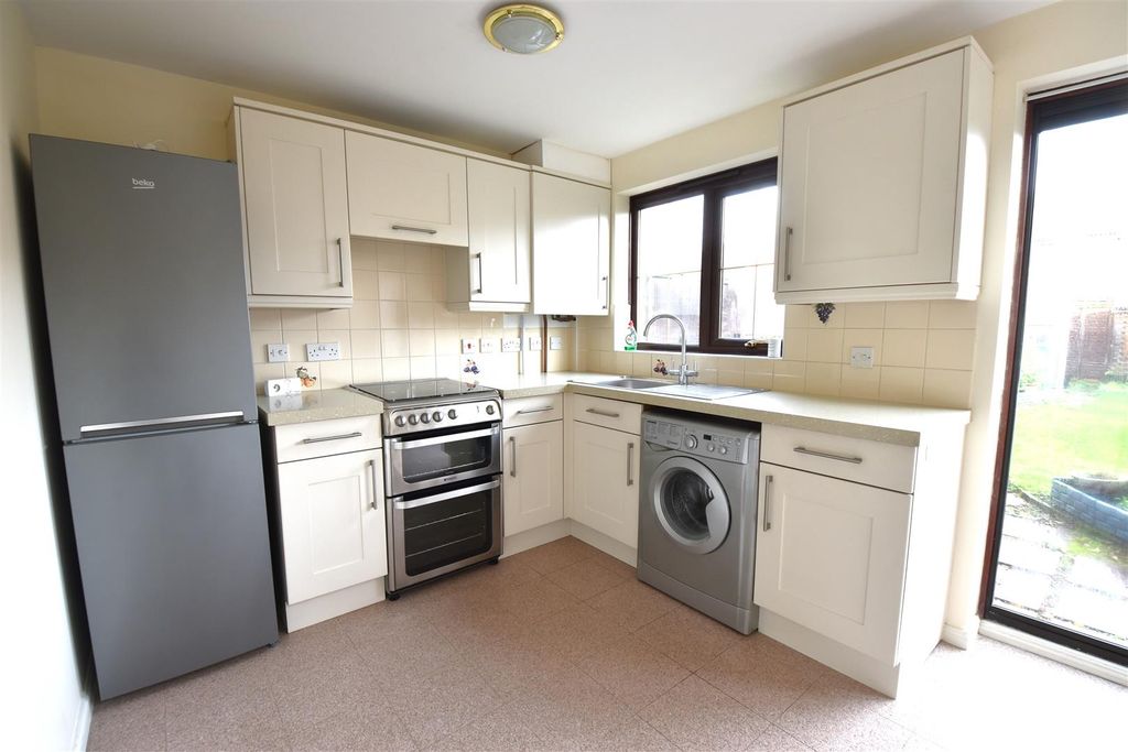 Property photo 2 of 11 Dsc_0330.Jpg