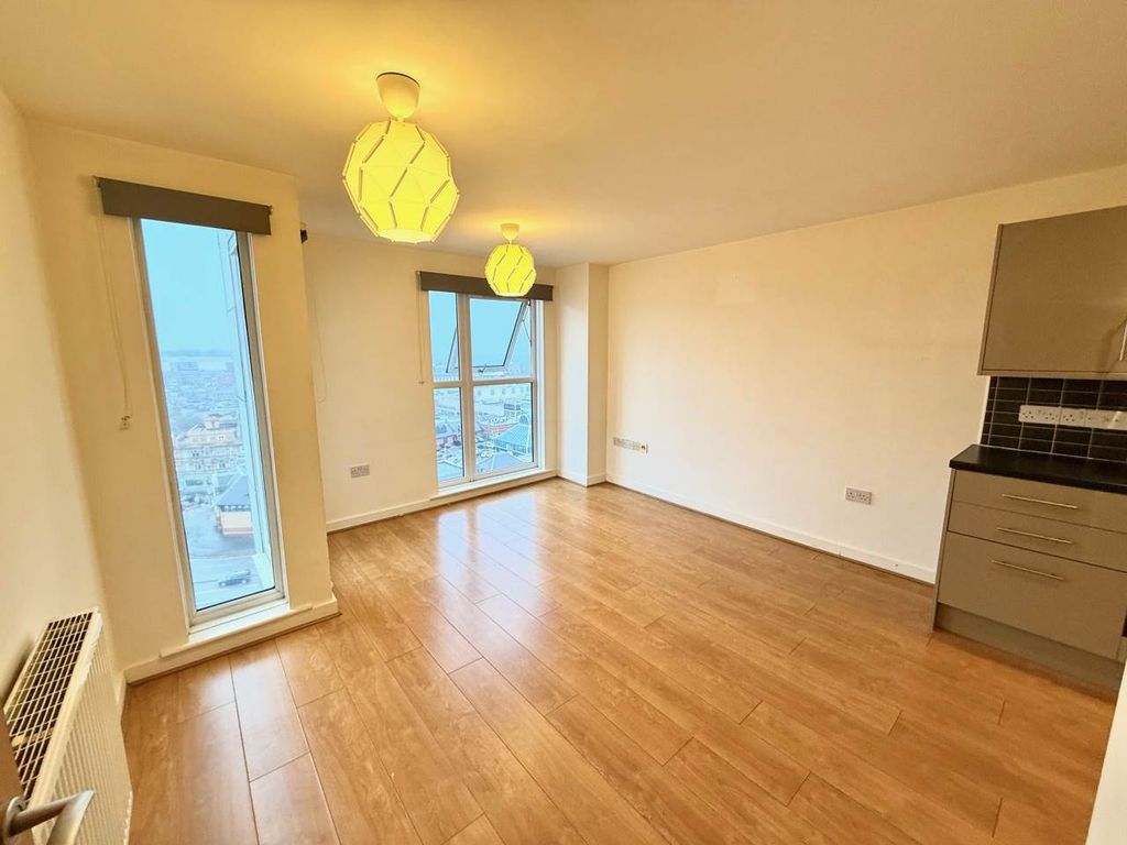 Property photo 2 of 13 Img_6807