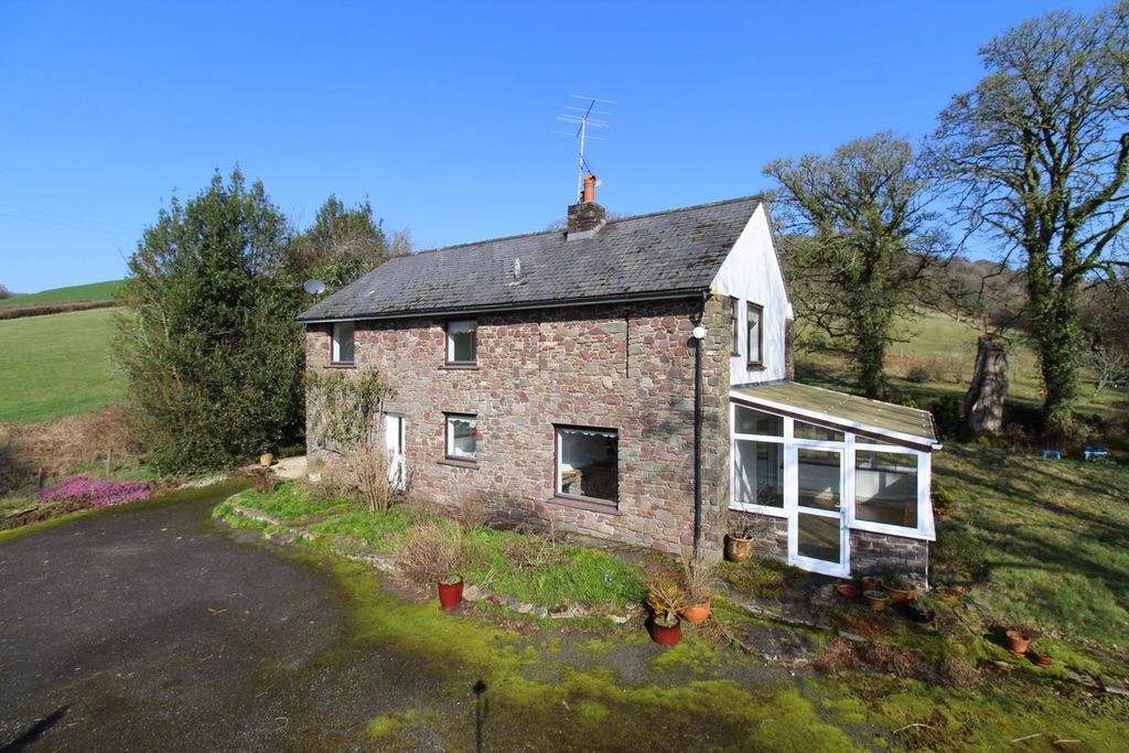 3 bed detached house for saleLlanfihangel-Nant-Bran, Brecon LD3