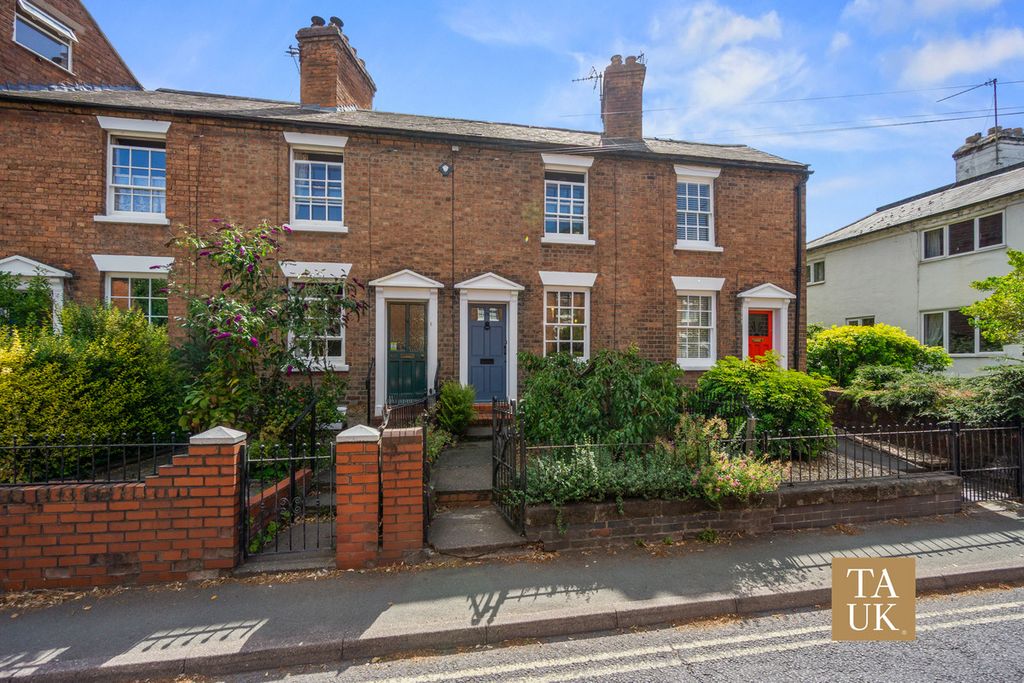 Property photo 1 of 19