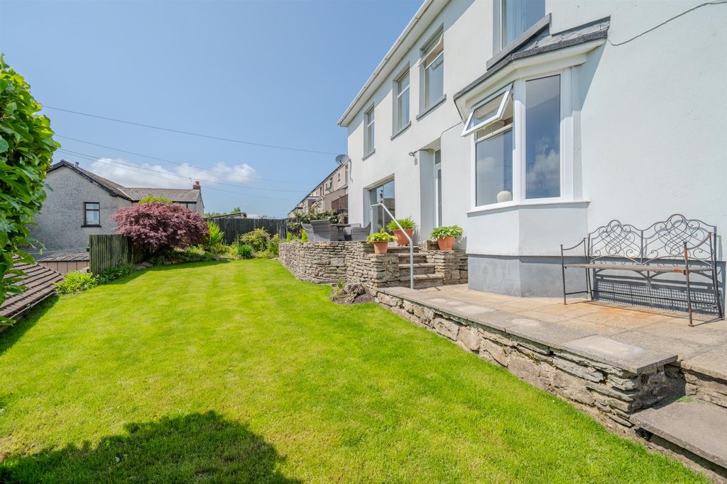 Property photo 2 of 47 26 Old James Street-29.Jpg