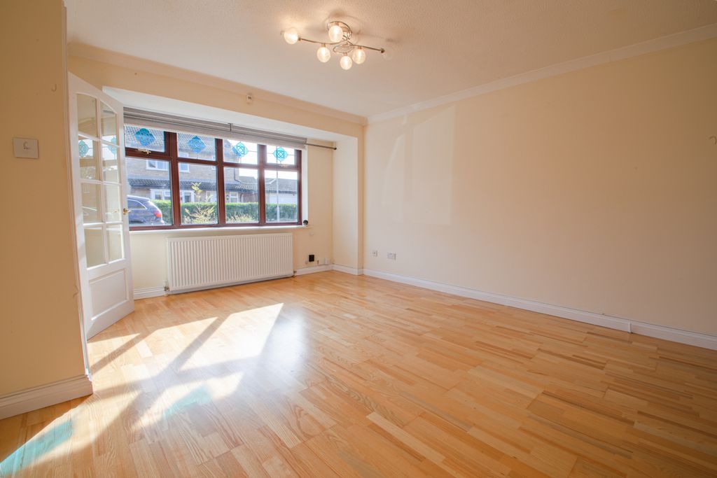 Property photo 2 of 16 Gallery