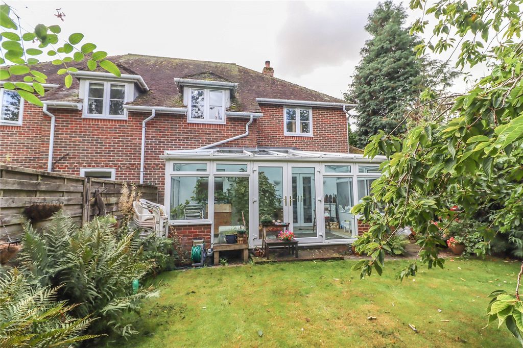 Property photo 3 of 13 Picture No. 18