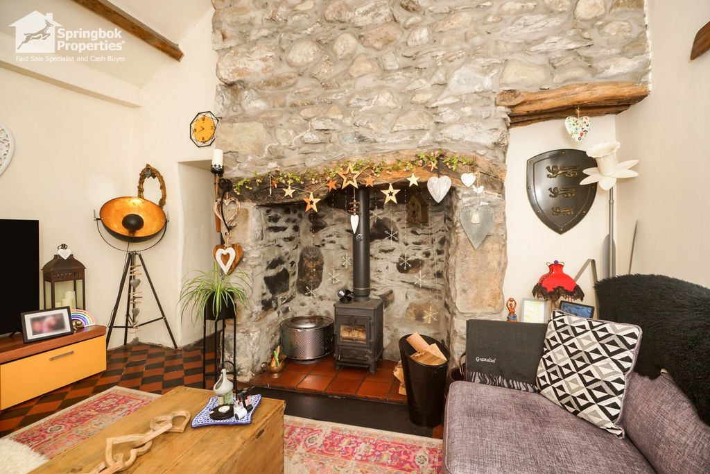 Property photo 2 of 16 Image 1