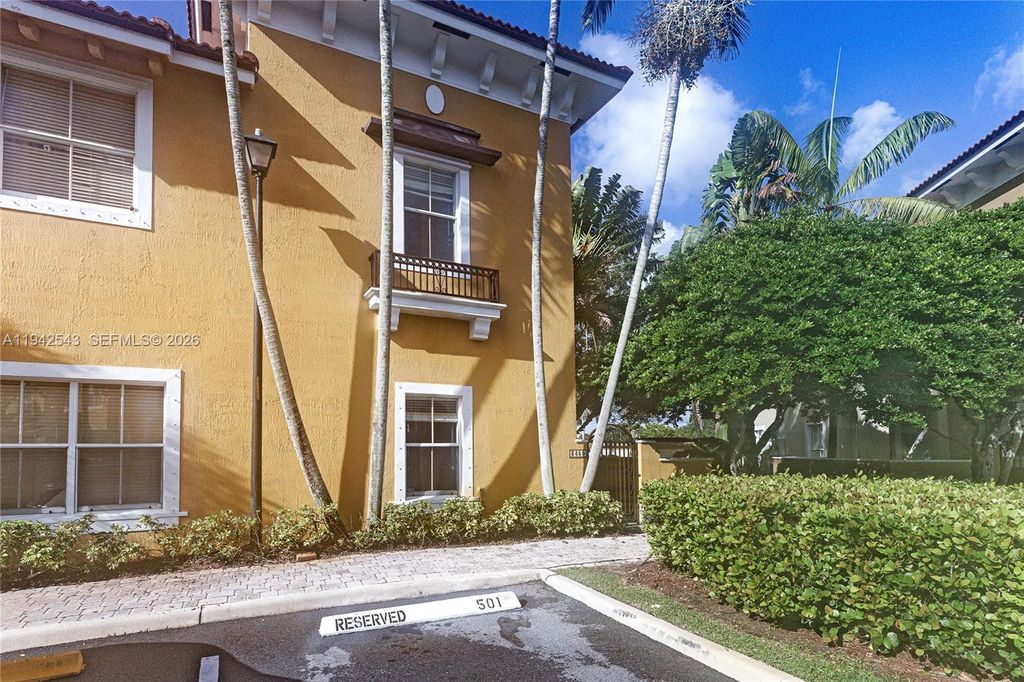 Property photo 1 of 26