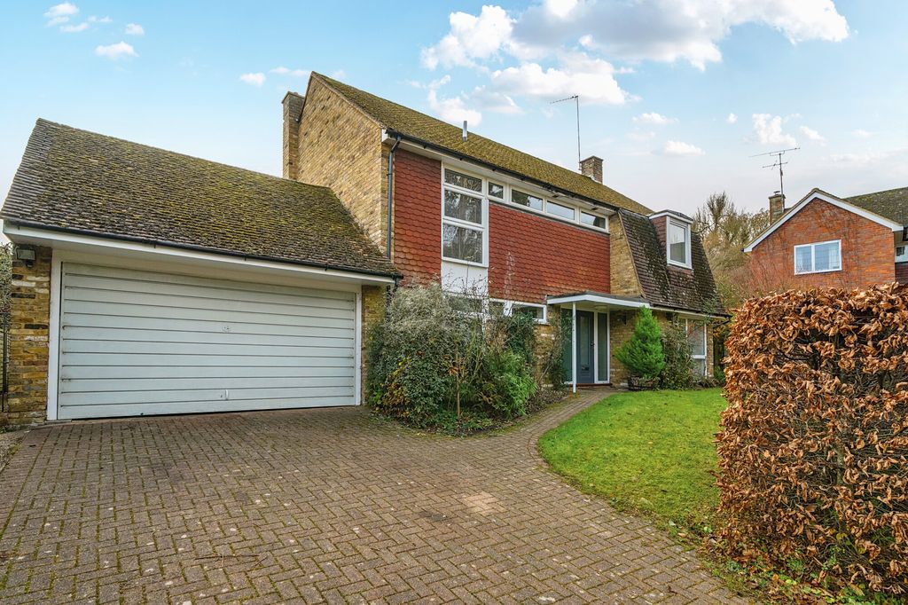 Property photo 1 of 21