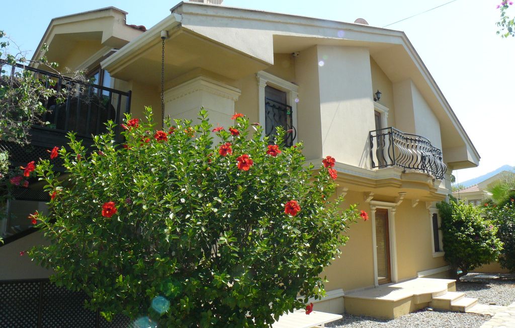 Property photo 3 of 21 Riverview Property For Sale In Tranquil Dalyan - Private Garden