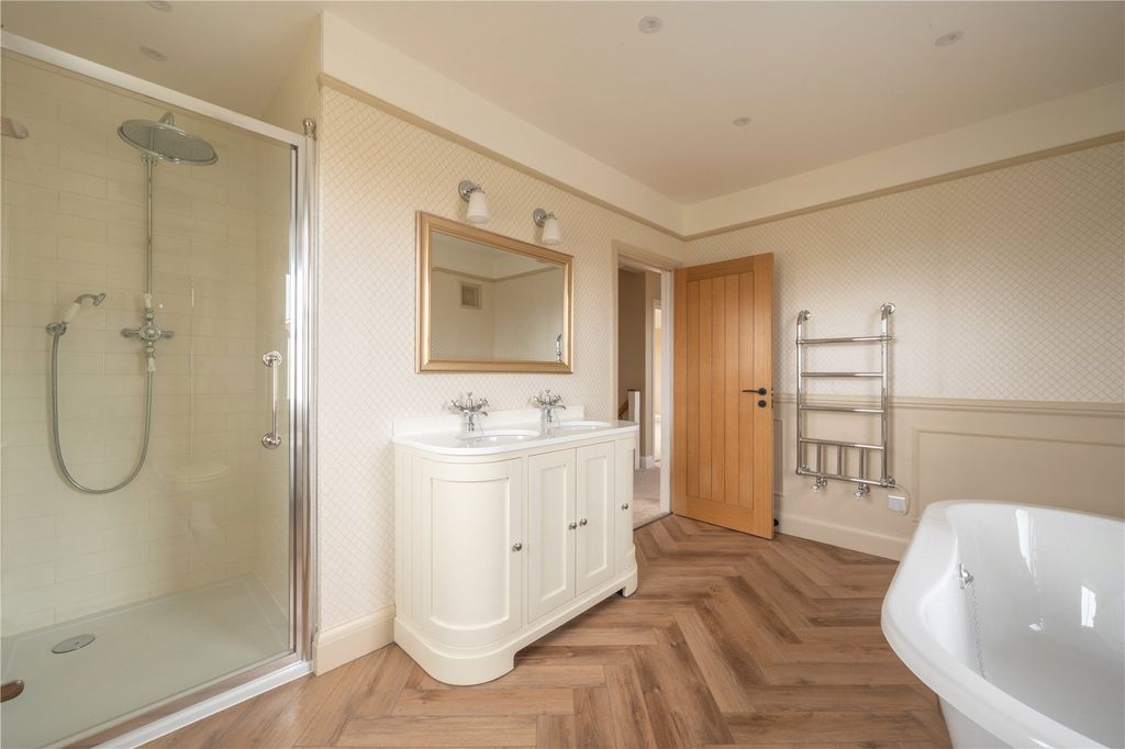 Additional image 33 of 4 bed detached house for salePark Road, Hellingly, Hailsham BN27