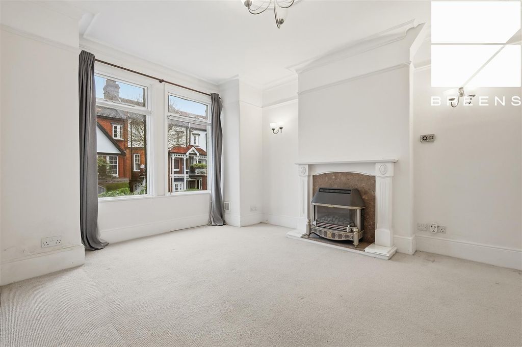 Property photo 3 of 17 Img_5858.Jpg