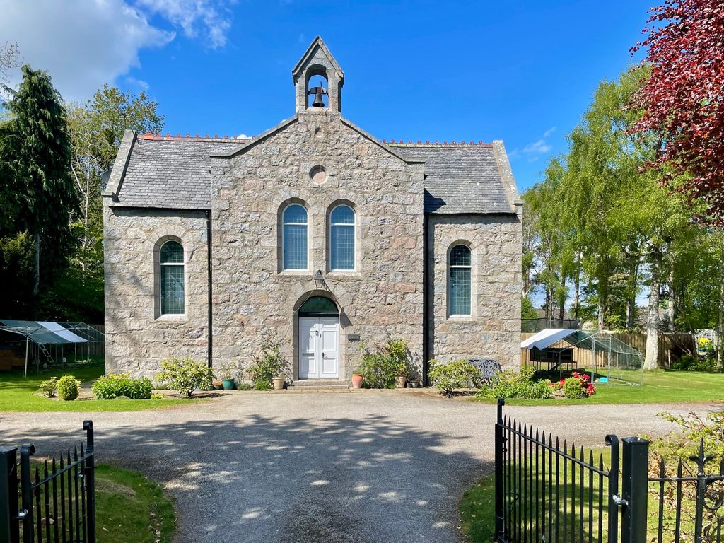 Property photo 1 of 47