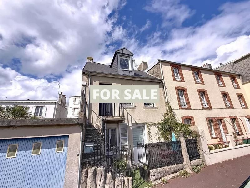 Property photo 1 of 17