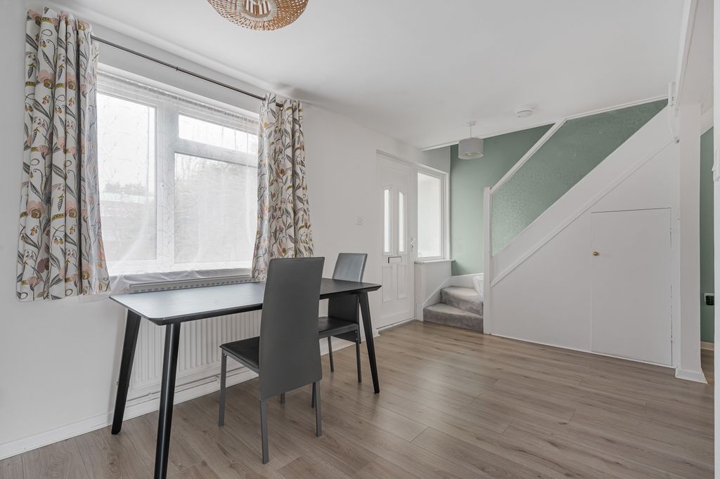 Property photo 3 of 23 976970