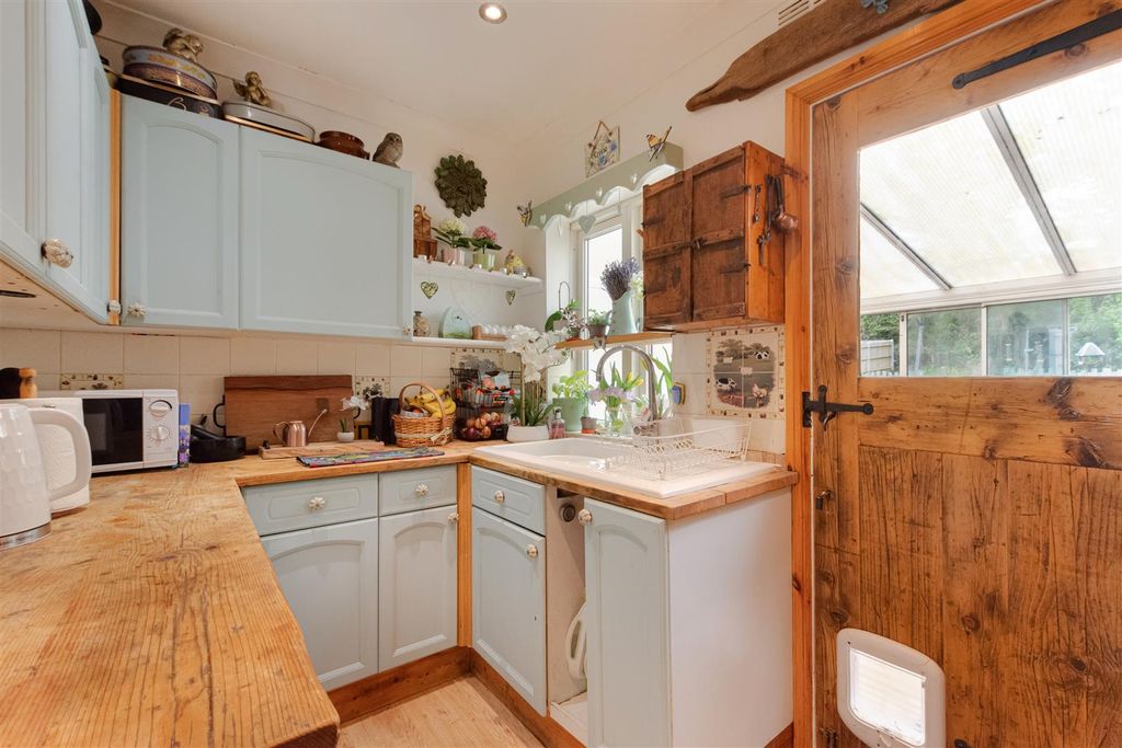 Property photo 2 of 13 Dsc_1478.Jpg