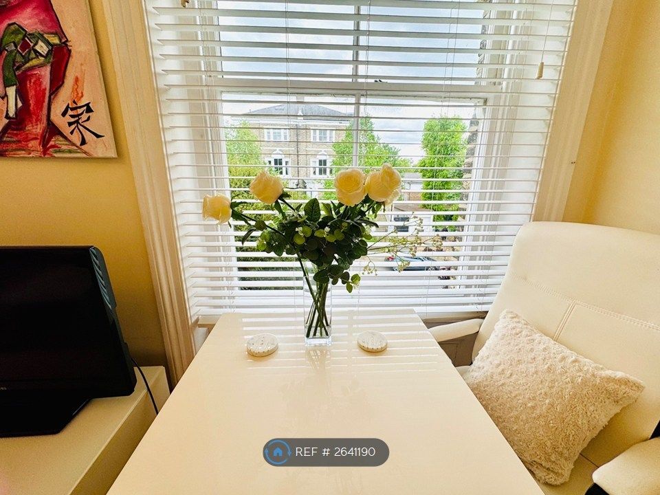 Property photo 3 of 24 Dining Table/Desk For Work Or Study