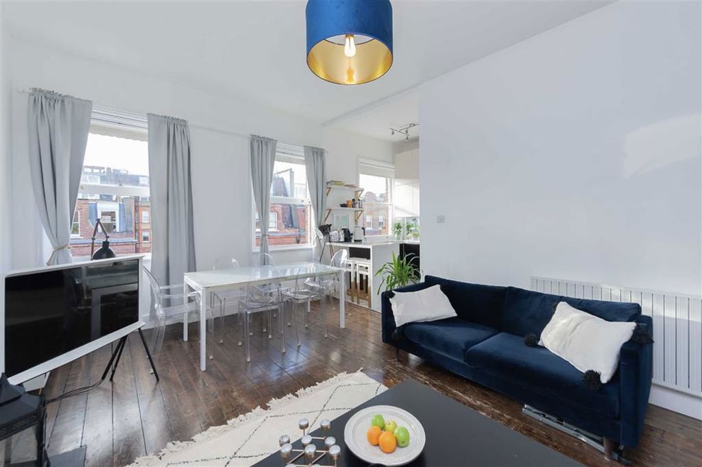 Property photo 3 of 8