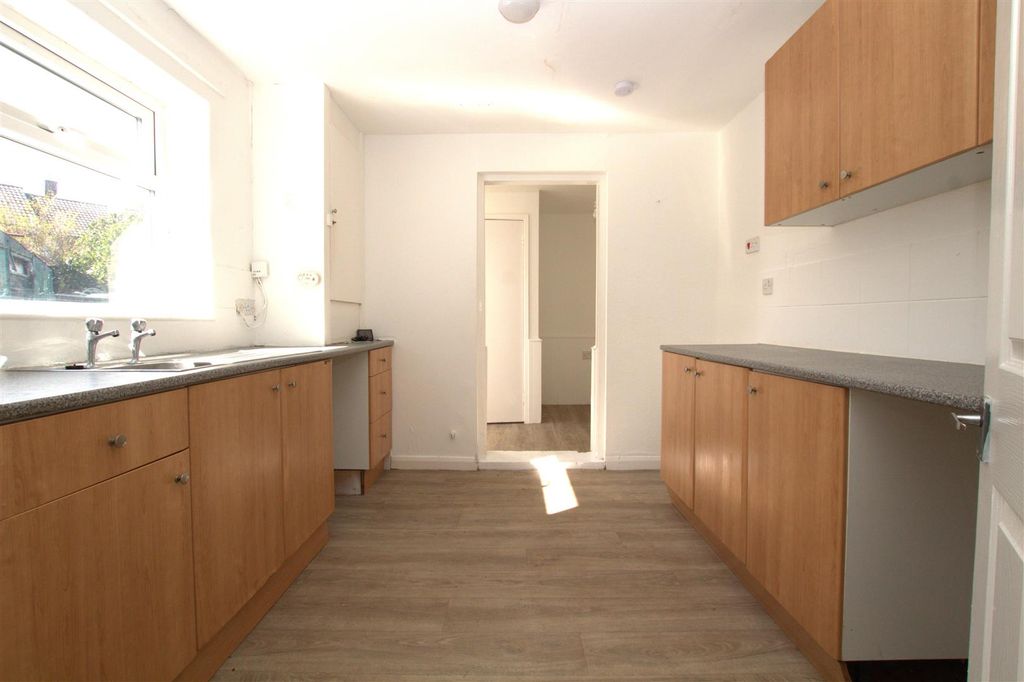 Property photo 2 of 16 Kitchen Front To Rear.Jpg