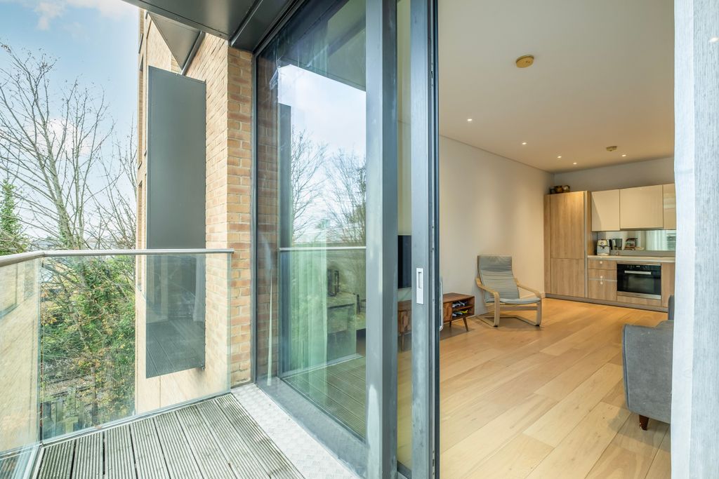 Property photo 3 of 15