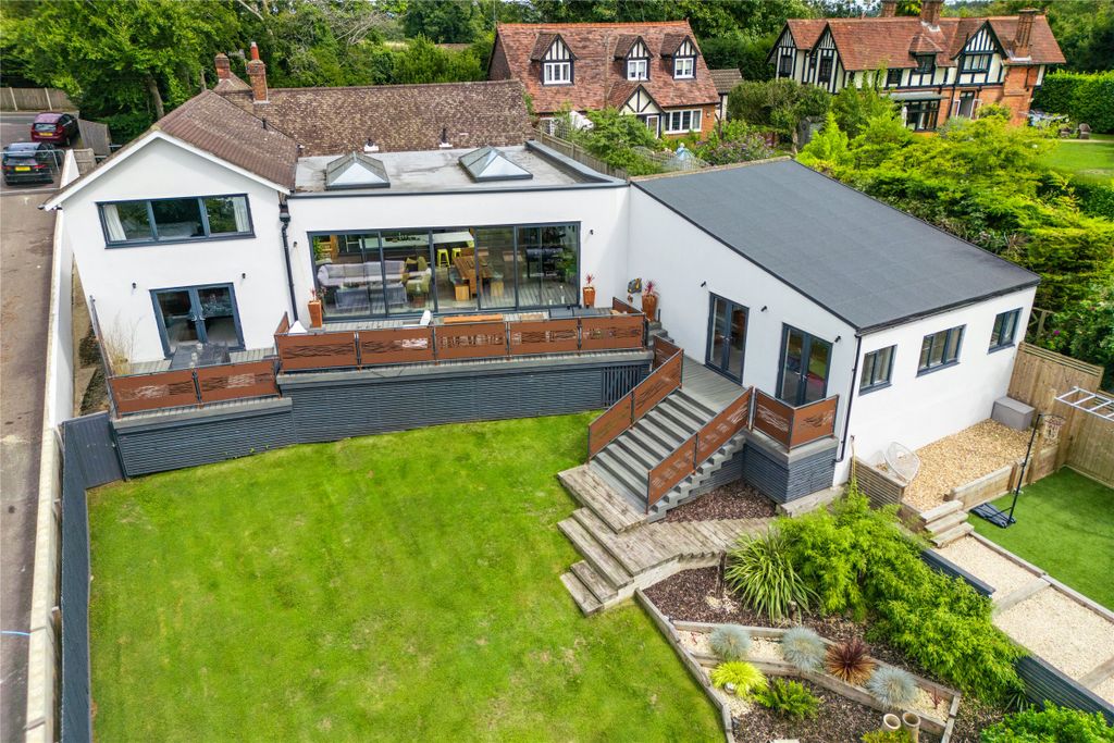 Property photo 1 of 44 Picture No. 59