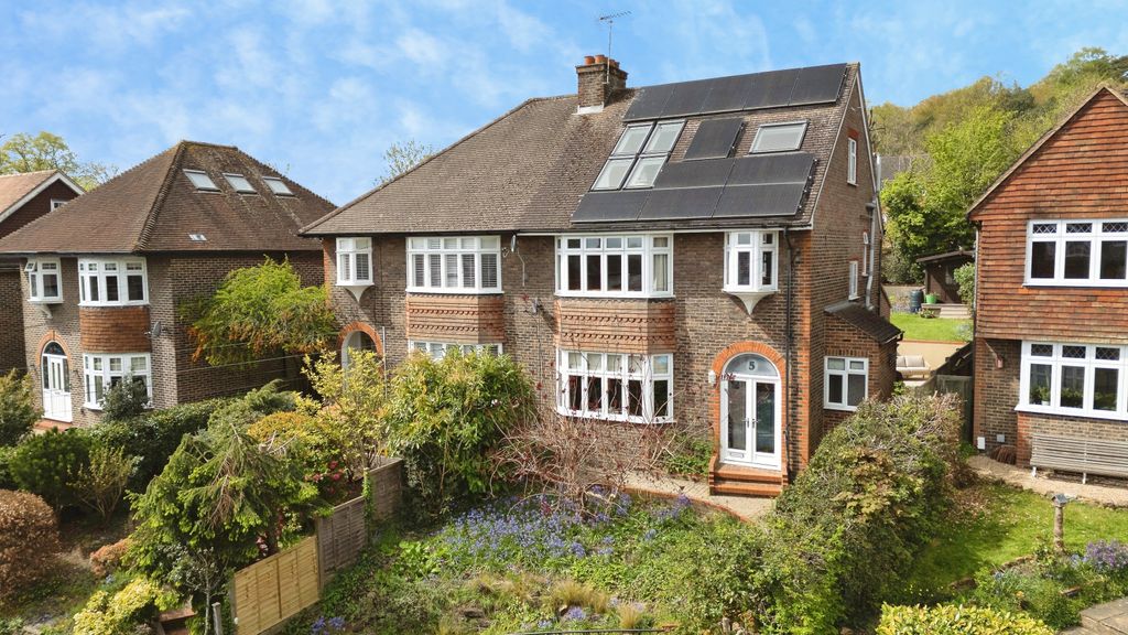 Property photo 1 of 23