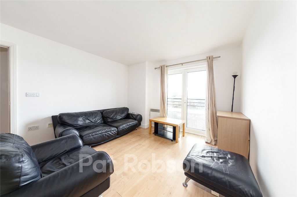 Property photo 2 of 11 Picture No. 07