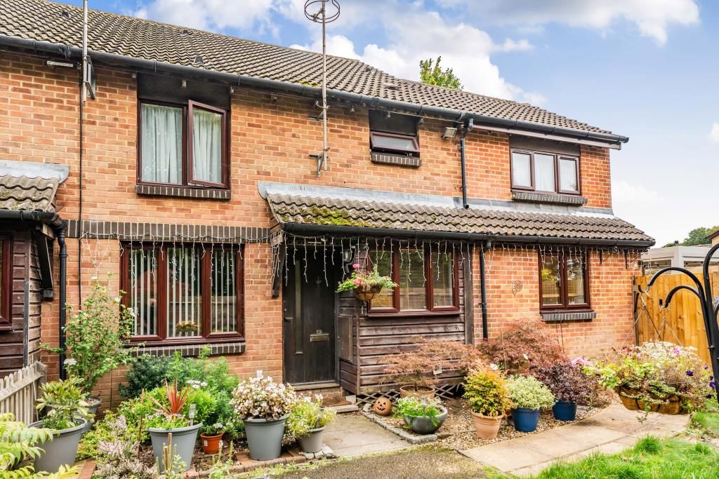 Property photo 1 of 18 External View