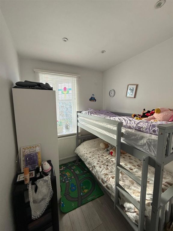 Property photo 2 of 5 Img-20251119-Wa0002.Jpg