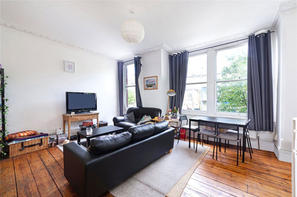 Property photo 3 of 10