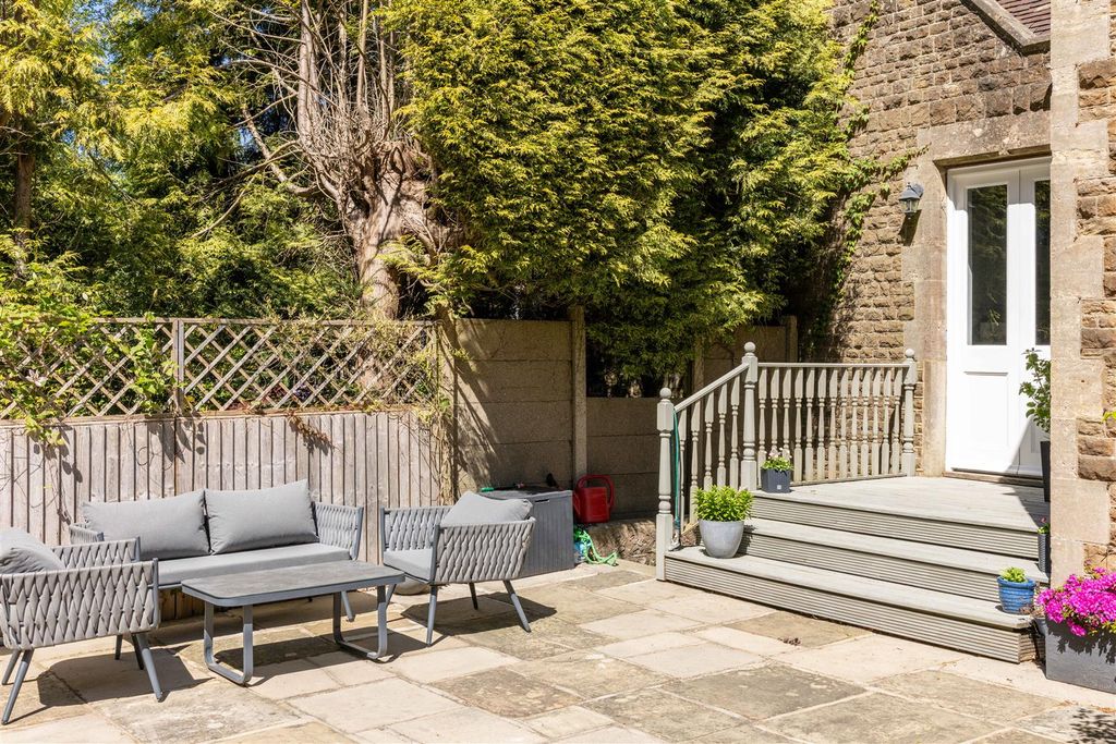 Additional image 15 of 5 bed property for saleGatton Road, Reigate RH2