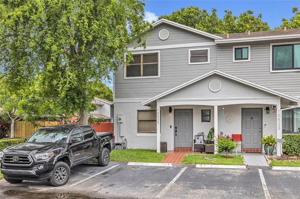 Property photo 1 of 41