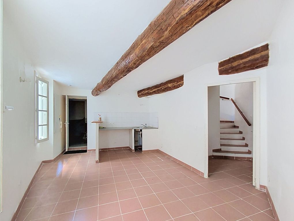 Property photo 1 of 10 Mixed-Use Building In Senas 163.20 m2