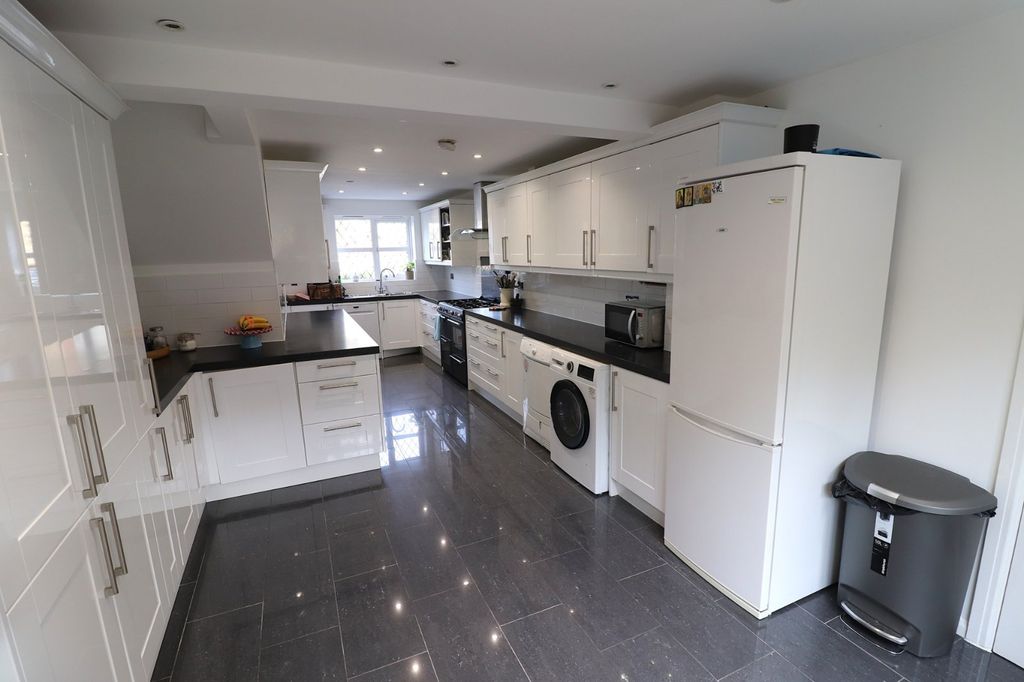 Property photo 2 of 21 Picture No. 21