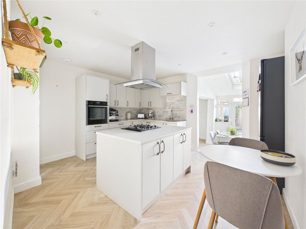 Property photo 1 of 17 Picture No. 20