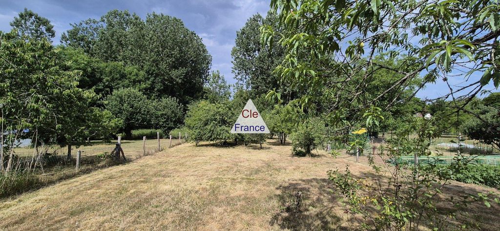 Property photo 3 of 12