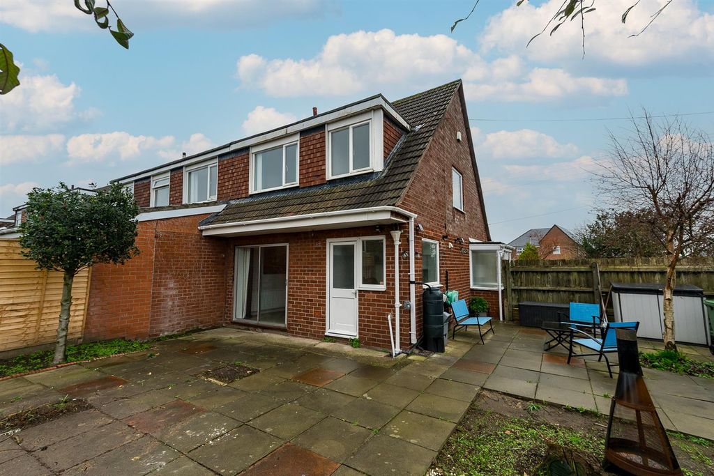 Additional image 26 of 3 bed semi-detached house for salePriory Close, Formby, Liverpool L37
