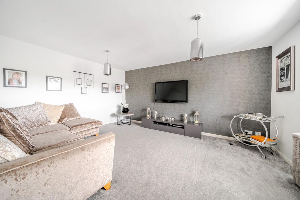 Property photo 1 of 22 4.Jpg