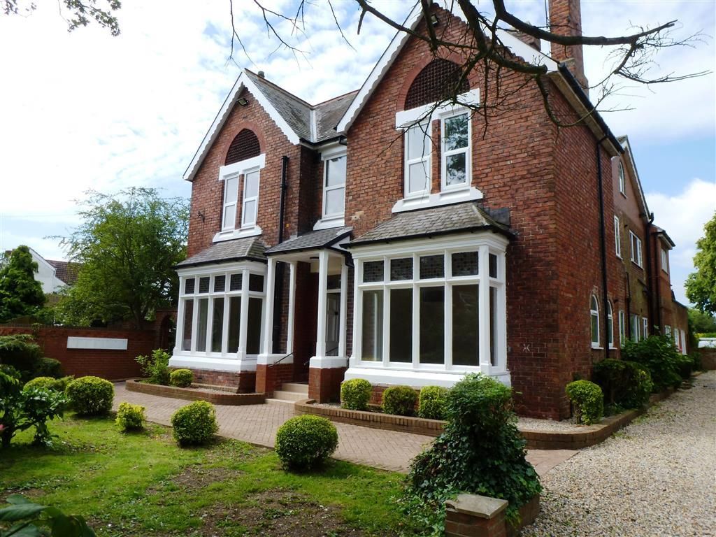 Property photo 1 of 17 Front